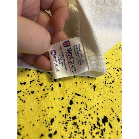 Walking Dead AMC Supply Box Beach Towel 60" X 24" New Zombie Wincraft 2018 - Picture 4 of 7